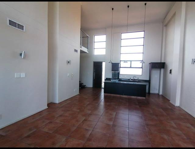 2 BEDROOM APARTMENT TO LET IN POINT WATERFRONT